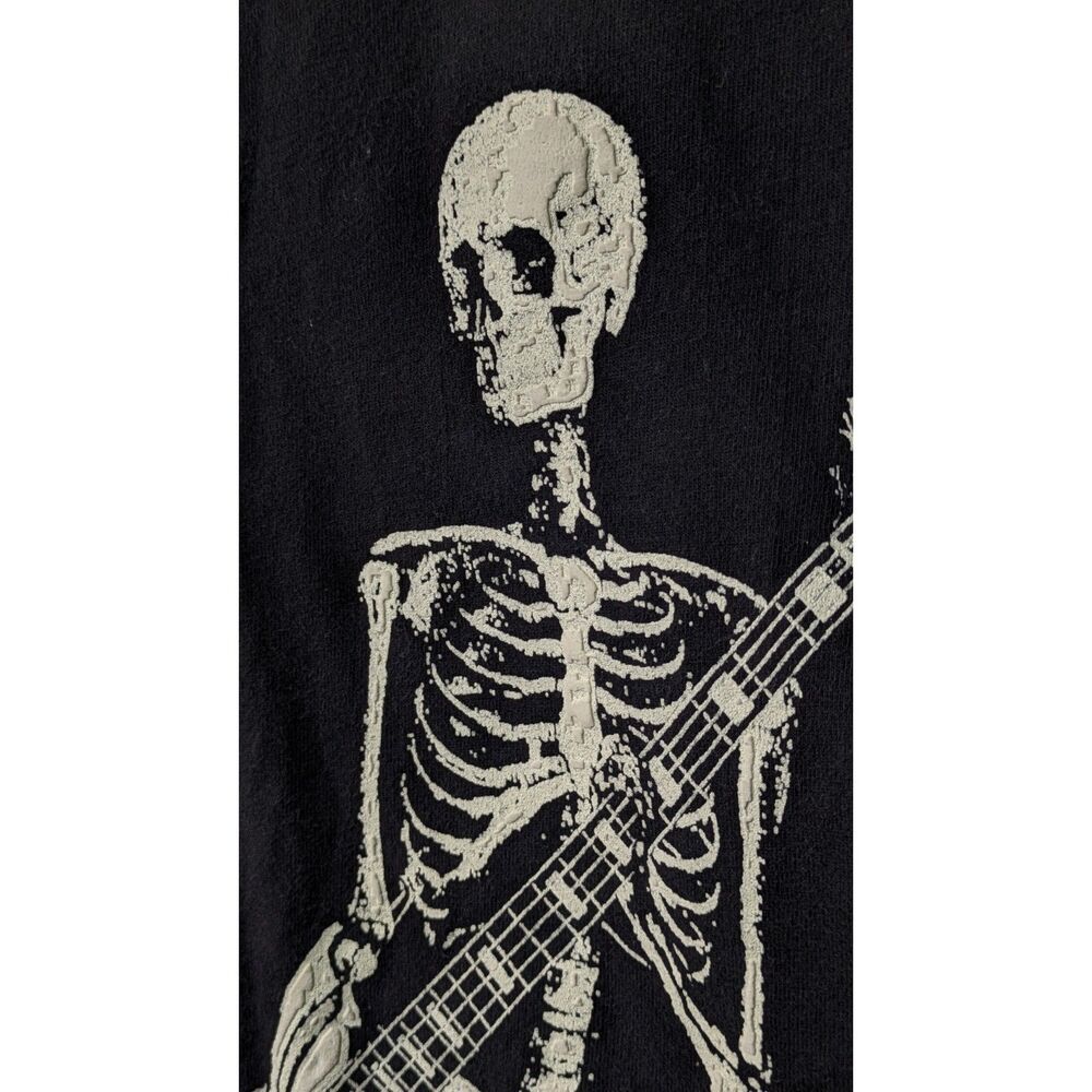 Glow in the Dark guitar playing Skeleton T-shirt KIDS - Picture 3 of 4